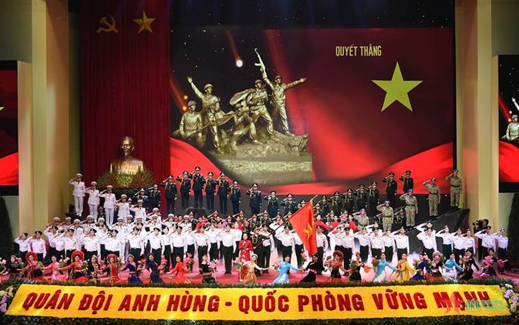 Tổ chức trọng thể Lễ kỷ niệm 80 năm Ngày thành lập Quân đội nhân dân Việt Nam và 35 năm Ngày hội Quốc phòng toàn dân