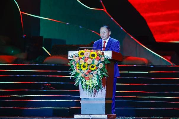 Thủ tướng Phạm Minh Chính dự chương trình nghệ thuật đặc biệt "Điện Biên Phủ - Mốc vàng lịch sử"- Ảnh 3.