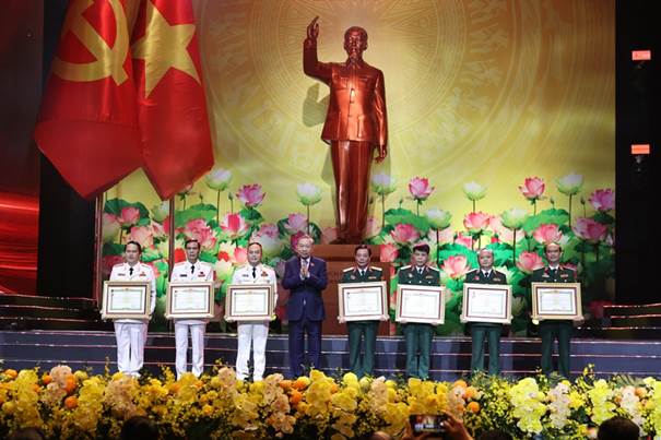 Tổng Bí thư Tô Lâm: Lấy kết quả phục vụ nhân dân làm thước đo của thi đua yêu nước- Ảnh 2.